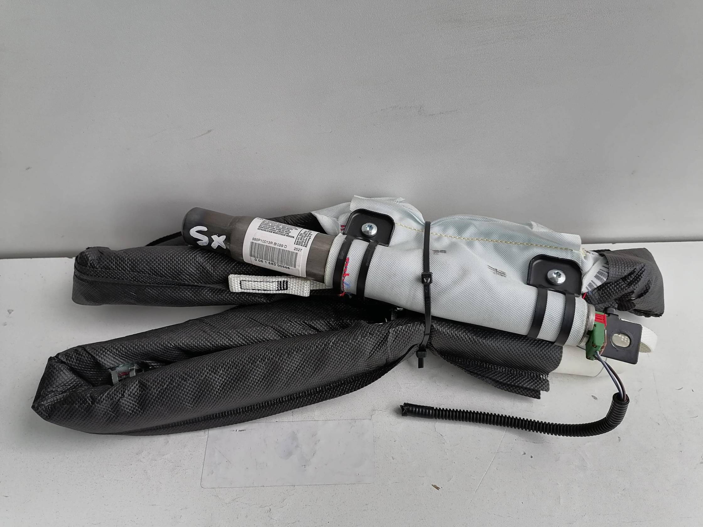 Dispositivo airbag a tendina sx.